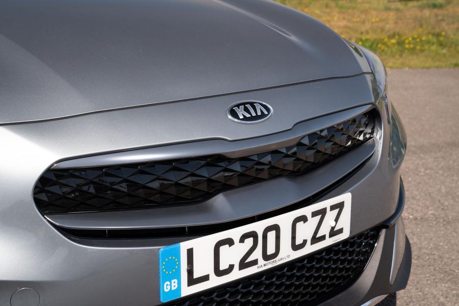Детали экстерьера Kia XCeed PHEV 2020 года  (UK) (фото 37 из 40)